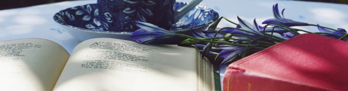 עשרים ושלוש הוכחות לכך שספרים משפרים אותנו עשרים ושלוש הוכחות לכך שספרים משפרים אותנו